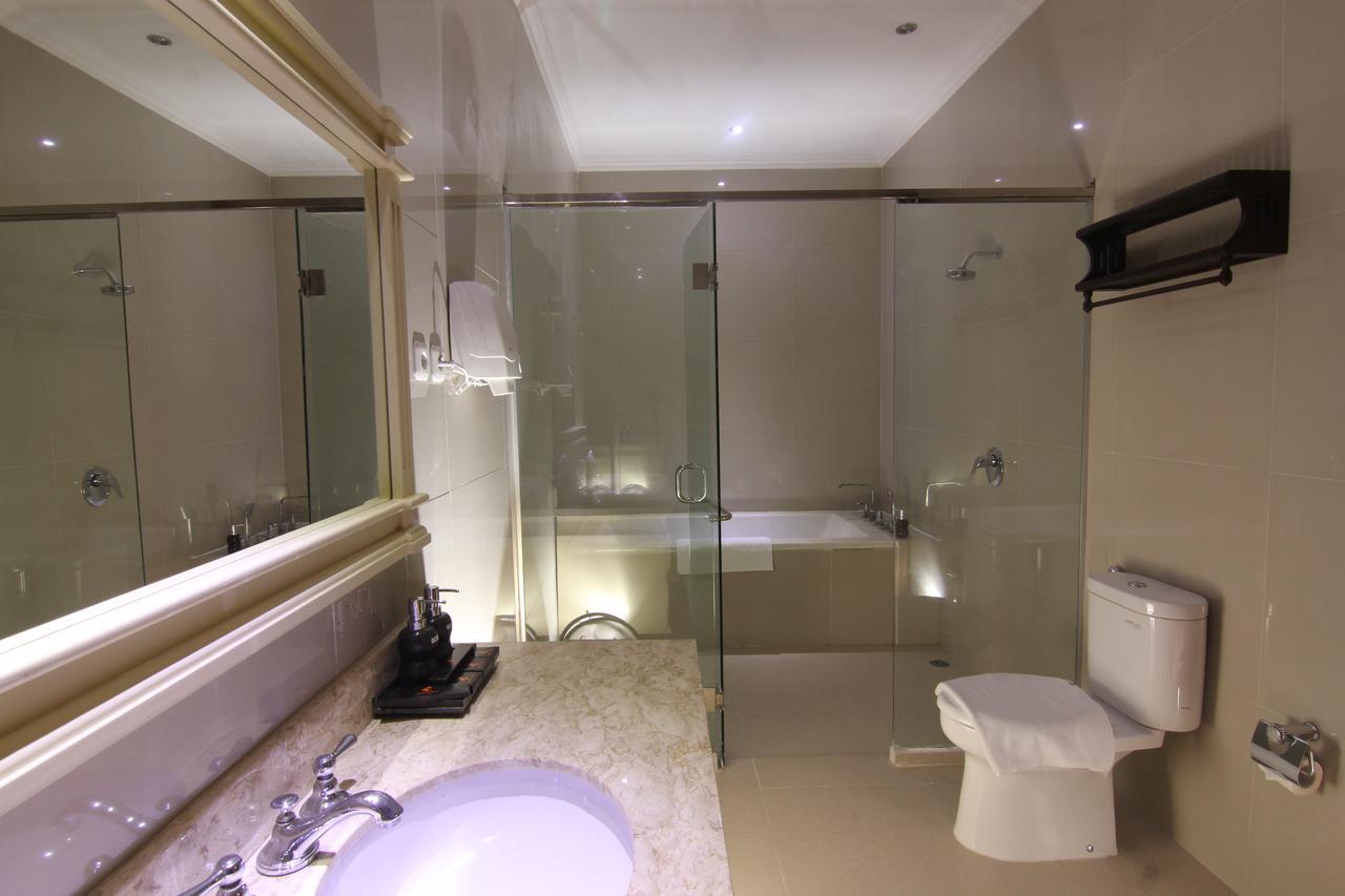 יוגיאקרטה Java Villas Boutique Hotel & Resto מראה חיצוני תמונה